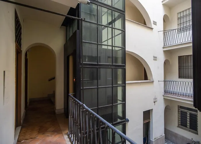 Pgrhome Borgo Vittorio * רומא